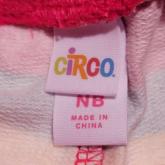 CIRCO 🦋 NWOT 2pc Ruffled Yellow Butterfly Onesie 'n Multi Striped Shorts Set NB - Picture 11 of 12